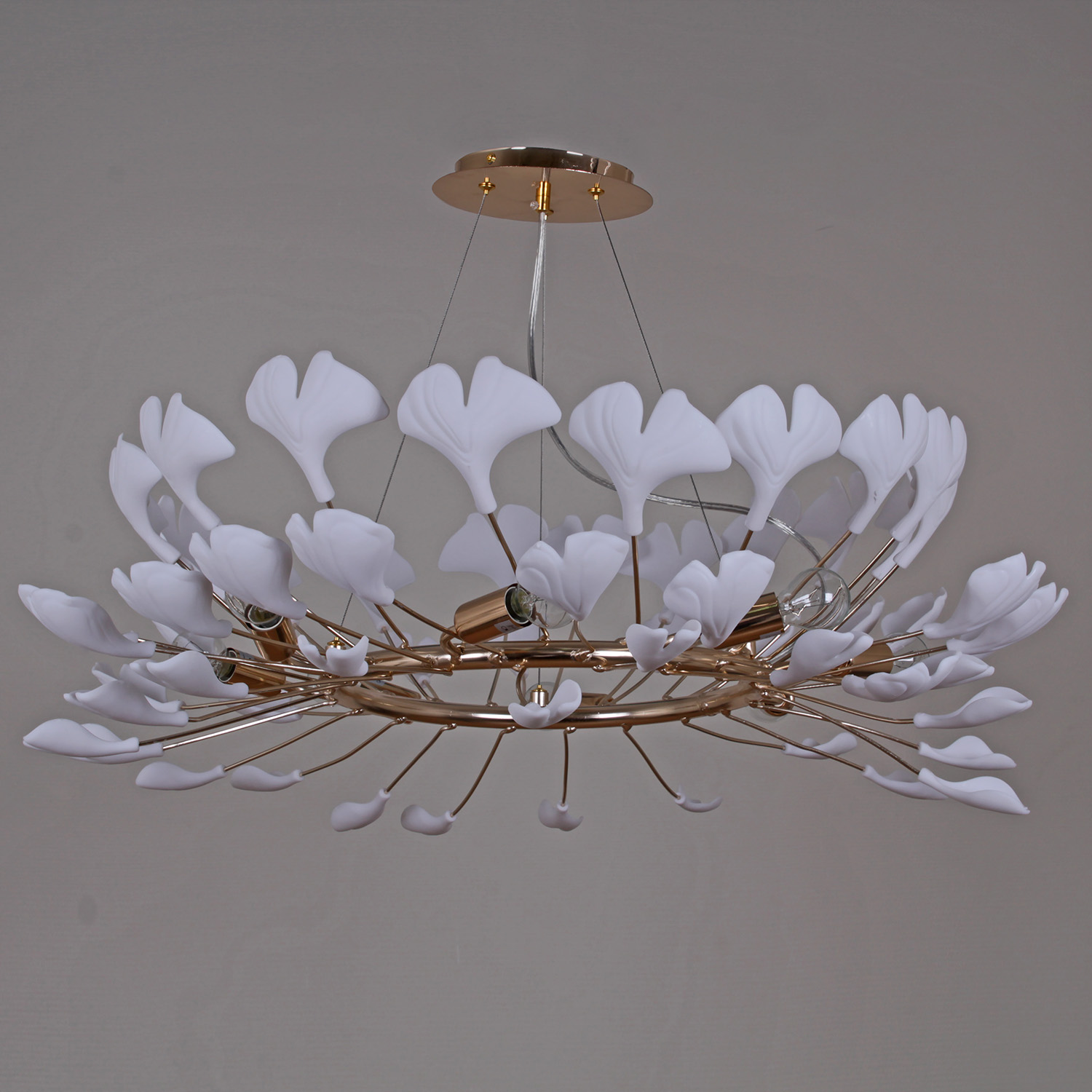 Люстра 08355-0.4-08 FG Е14 40Вт S=48м2  *1