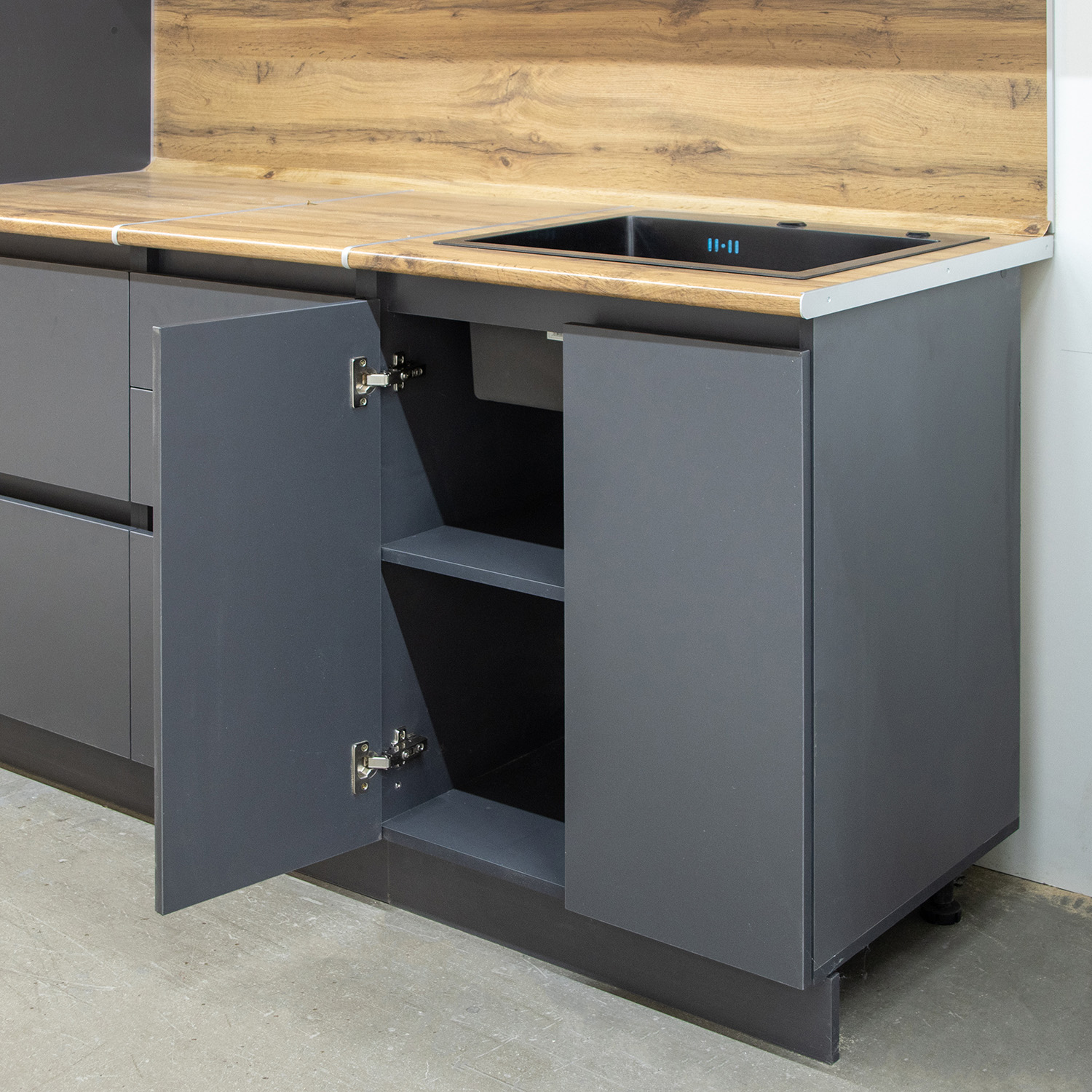 Шкаф напольный 600х850х600 мм BROZEX-WOOD Next, с двумя дверцами, графит