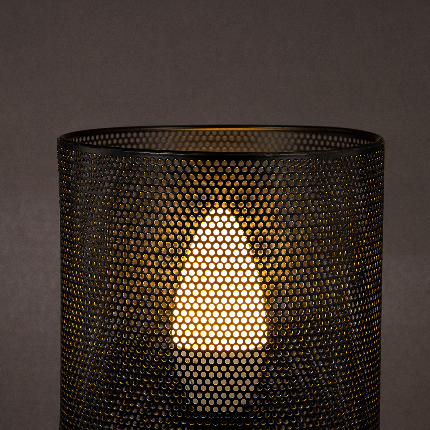 Лампа настольная 21018/1T BK BK  Е14 40Вт S=2м2  *1/24