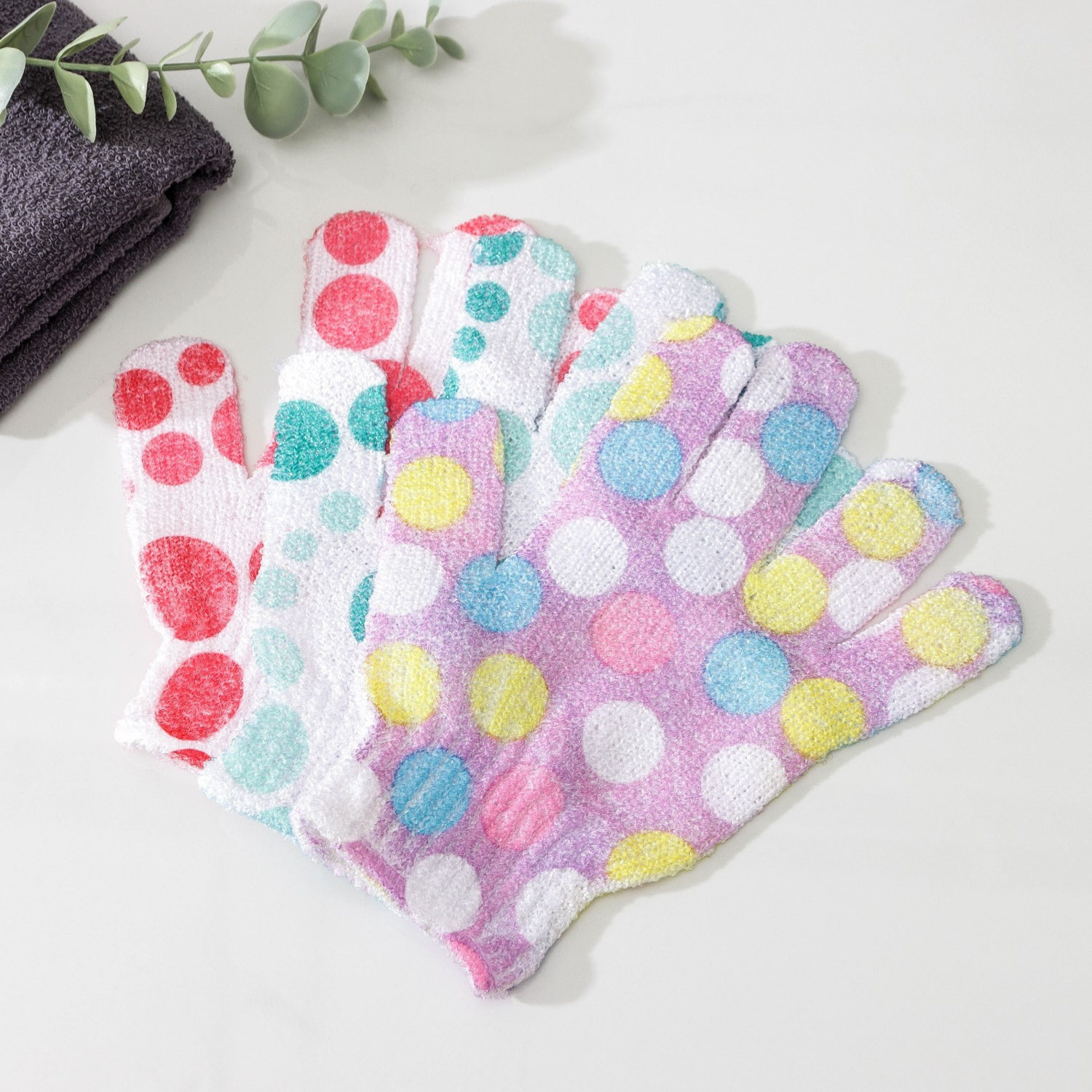 яяяМочалка-перчатка массажная в горошек 18*14 см, цвета МИКС 647559