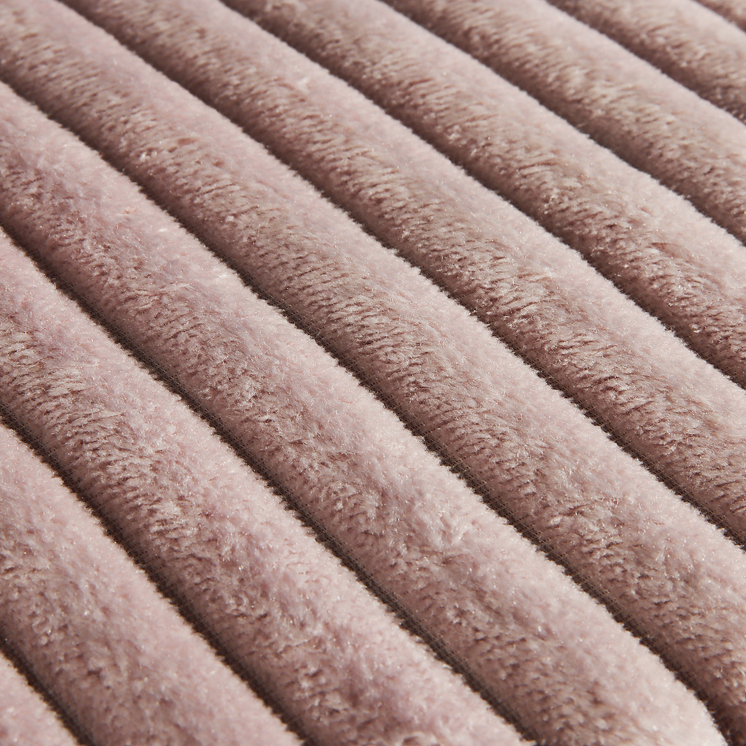 Плед 200*220см микрофибра жаккард полоска сиреневый арт.375 NOVEL *1/8