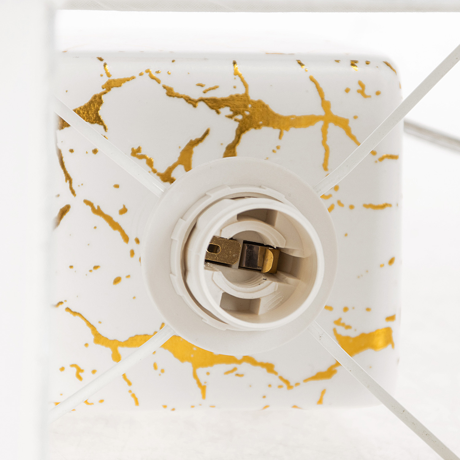 Лампа настольная G32228/1T WT+GD WT Е14 40Вт S=2м2 *1/30