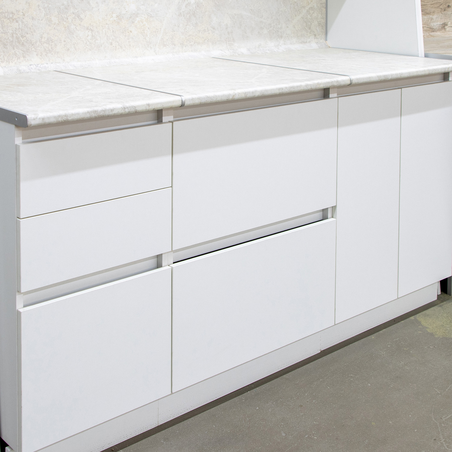 Шкаф напольный 600х850х600 мм BROZEX-WOOD Стиль, с двумя ящиками, белый