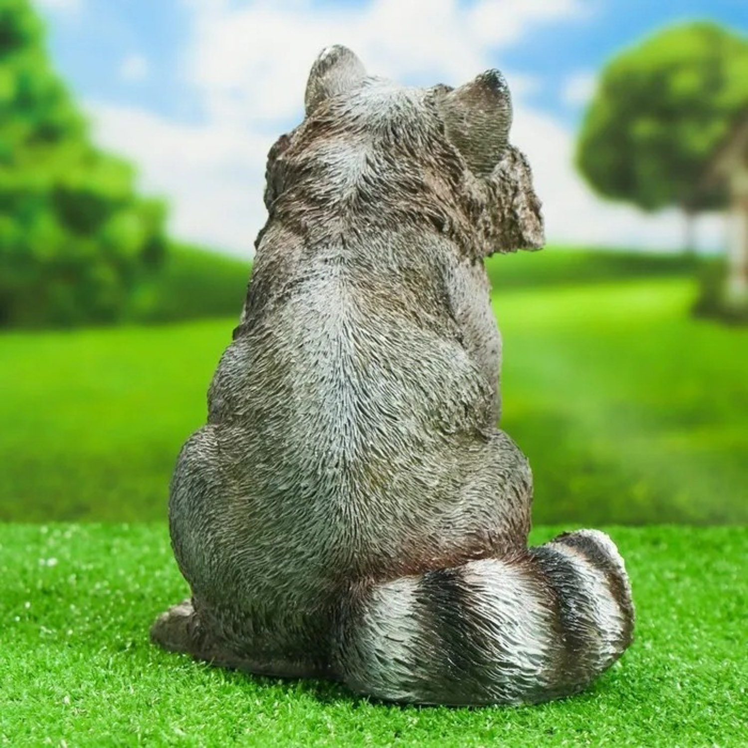 Садовая фигура "Енот с яблоком" 7610068