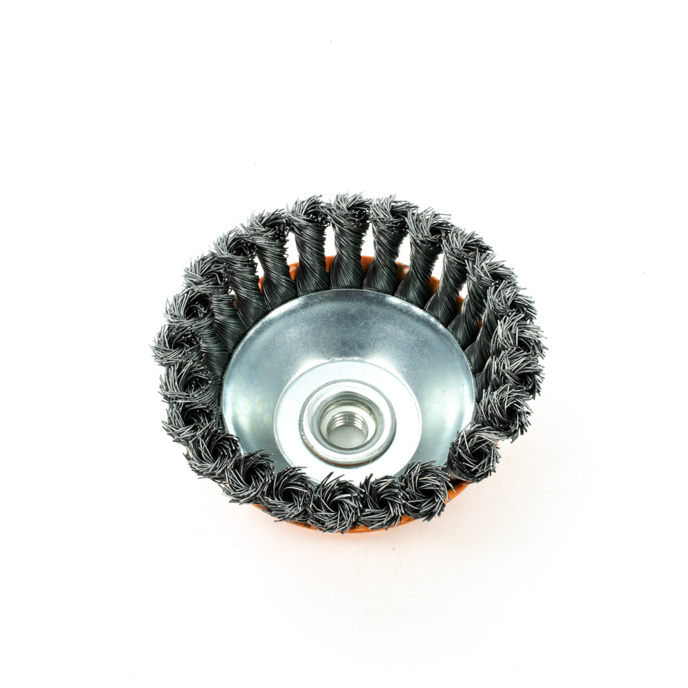Щетка-крацовка "чаша" витая,жесткая проволока 125мм 0,5мм М14мм для УШМ арт.36200125 Bohrer *1/40