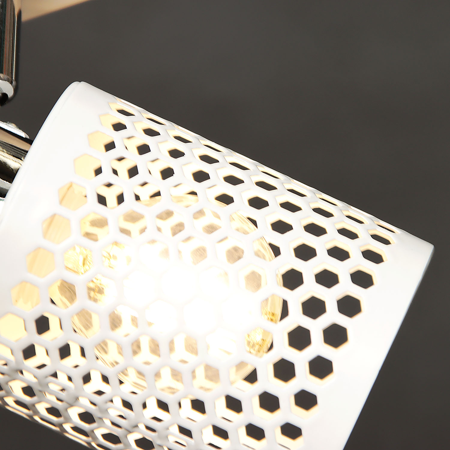 Люстра 01412-0.8-04 WT+CR Е14  S=24м2  *1/4