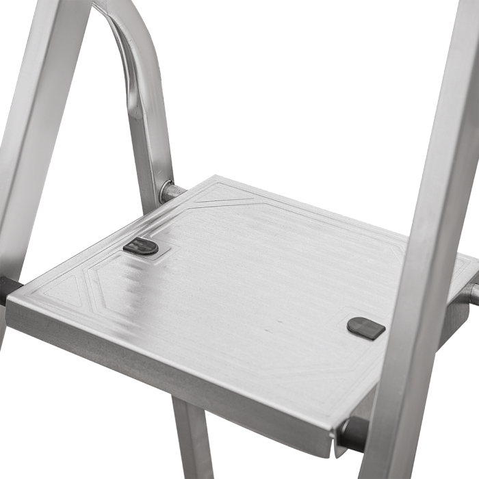 Стремянка алюминиевая 6 ступеней, выс.верхн. площ.1,25м NV1110 арт.1110106 "Новая высота" *1