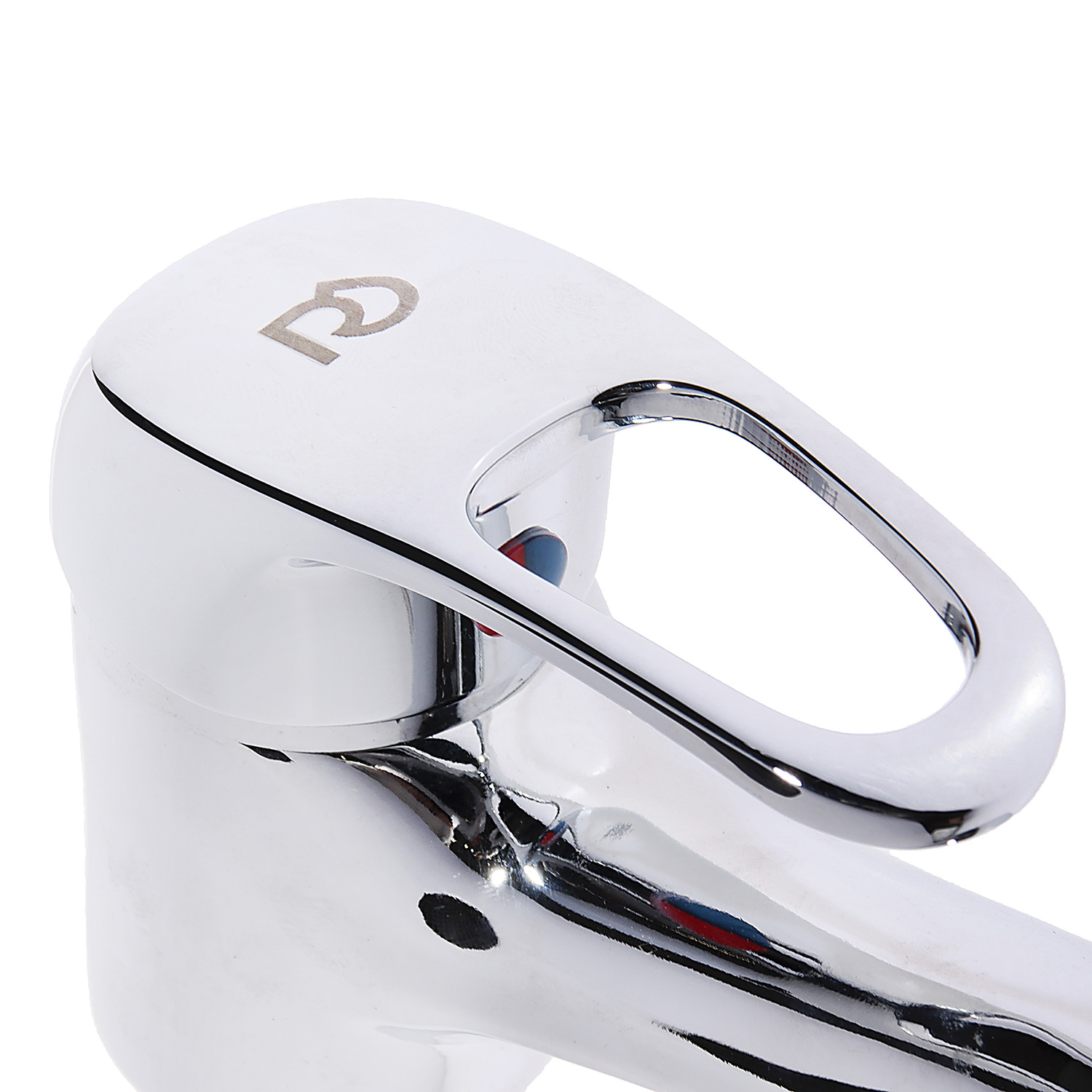 Смеситель для умывальника Roegen RB402A, короткий излив, рычажный