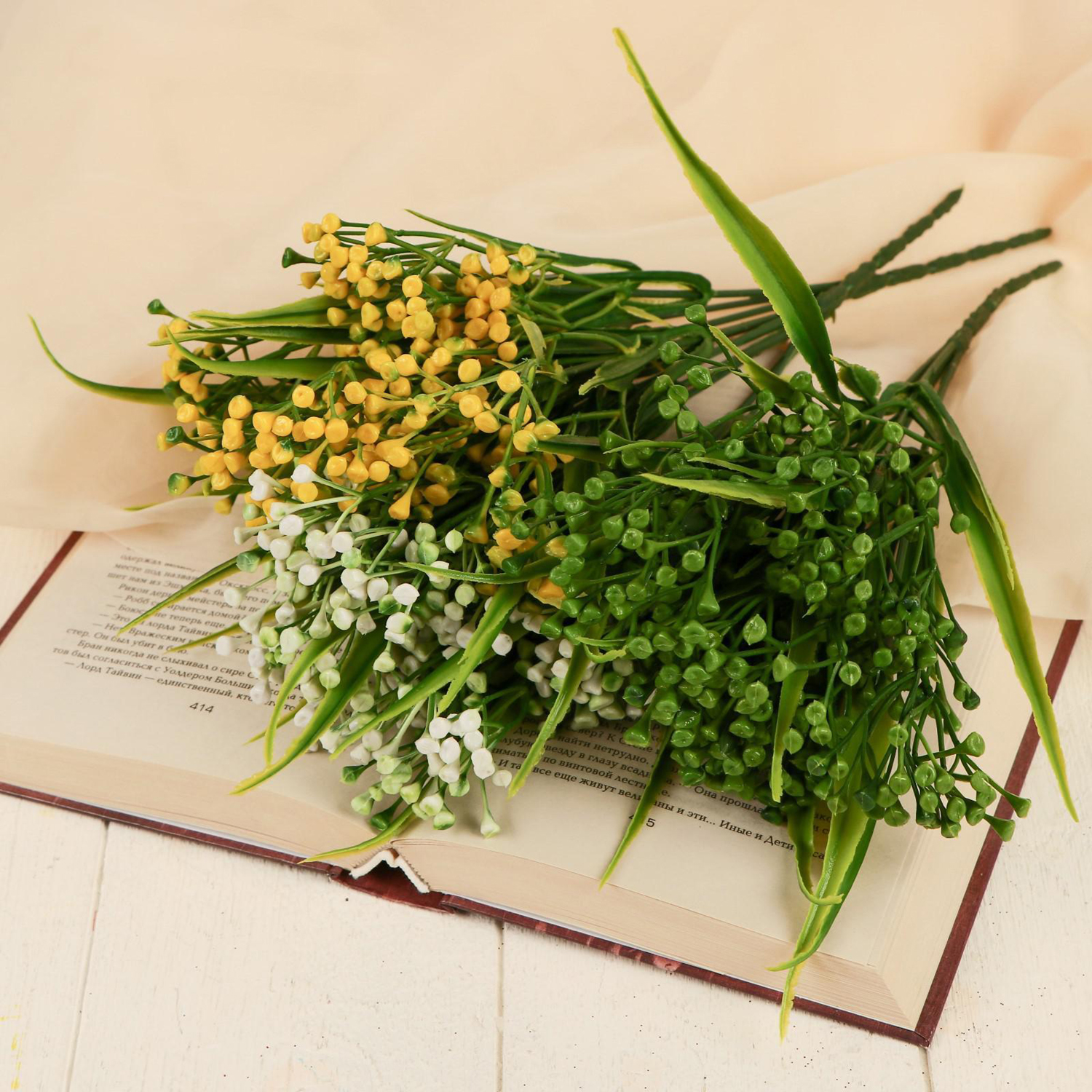 Букет «Молодая гортензия», 28 см, МИКС