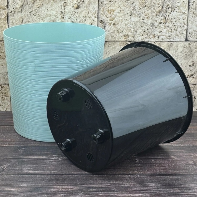 Кашпо пластм. "Вега" 10.2л d верха 250мм h250мм со вставкой Мята ВГ25-14*1/4