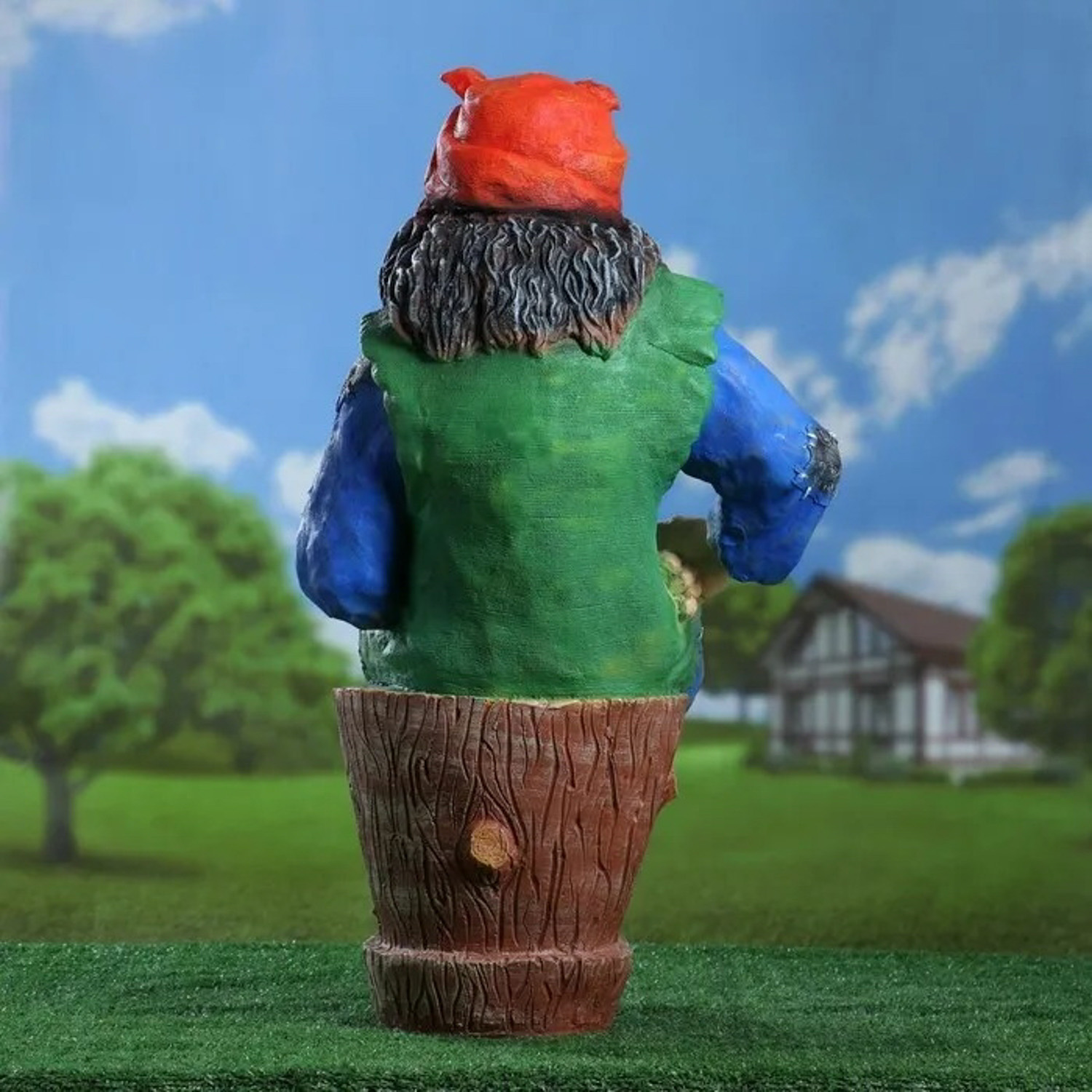 Садовая фигура "Баба Яга на ступе с кошкой" 74х40х36 см МИКС 1126860