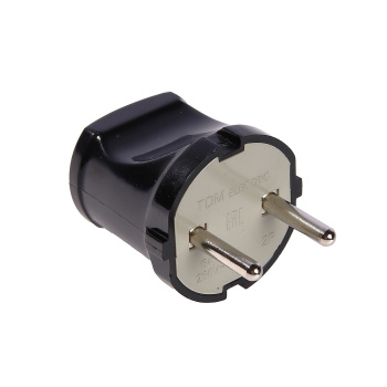 Вилка прямая б/з 6А 250В черная TDM SQ1806-0002 *10/50/500